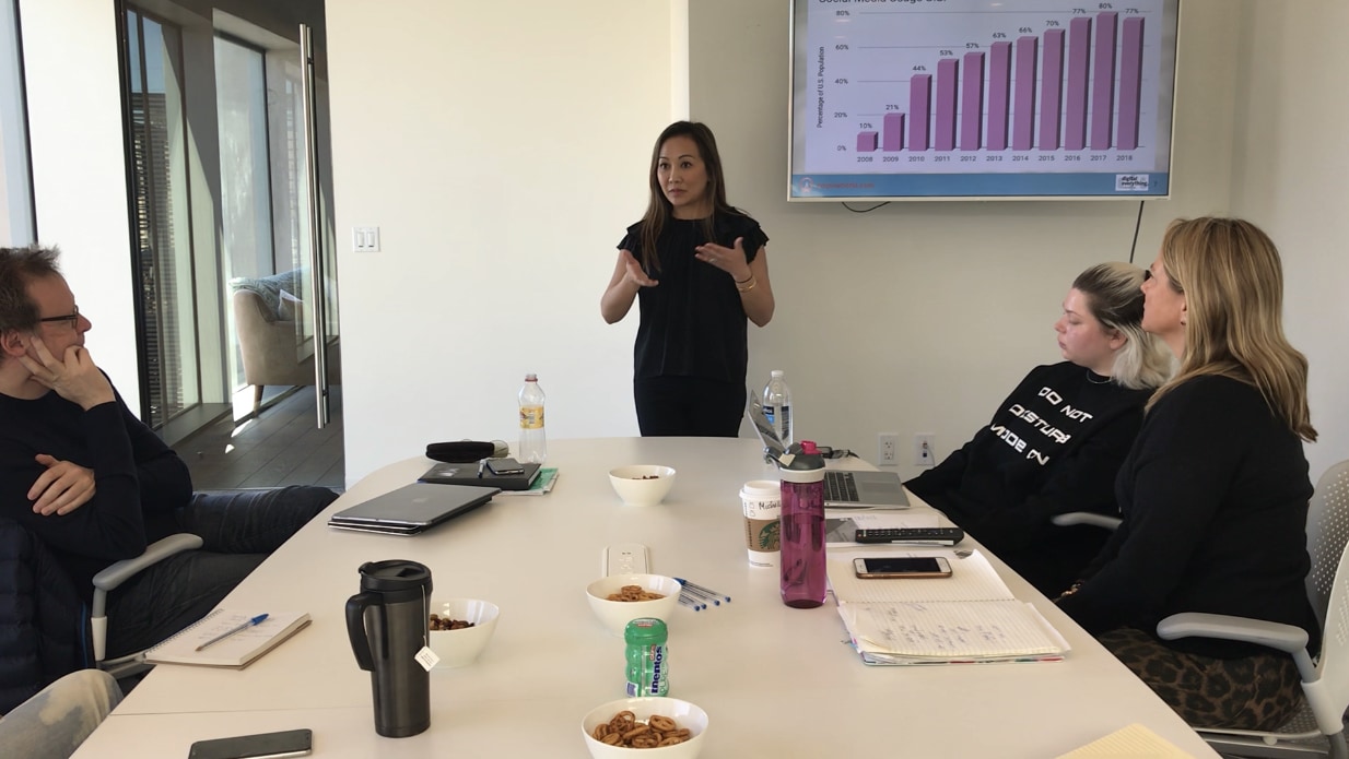 Susana Yee leading a workshop on corporate marketing and influencer marketing